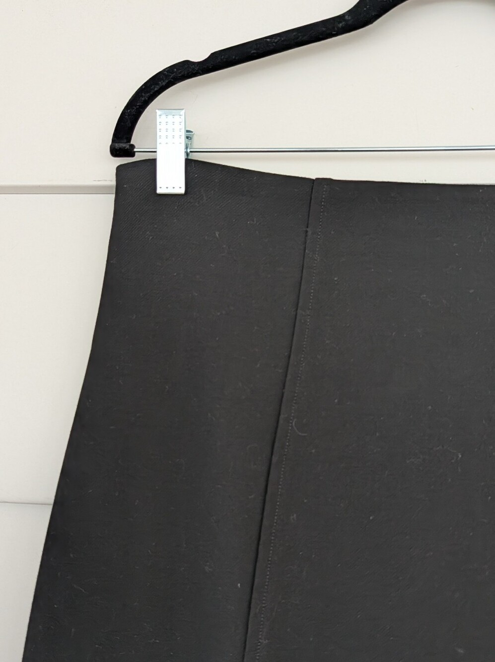 Express Black High-Waist, Knee Length Pencil Skirt, Size 12 - Picture 2 of 10